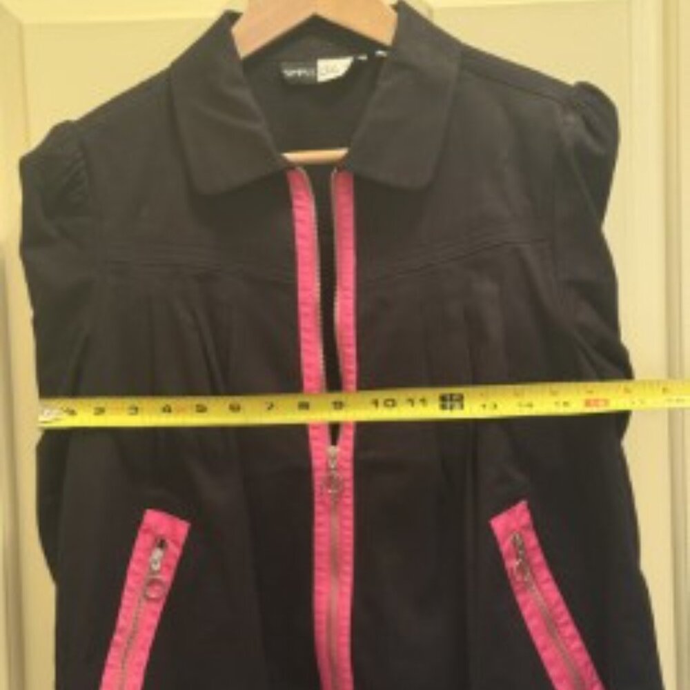 Woman's Jacket - Chloe Dao - Picture 9 of 11